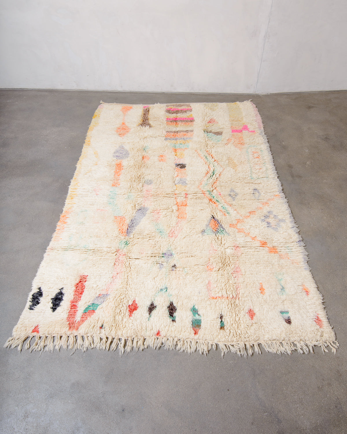 Modern, designer, handcrafted Berber rug from Morocco. Vintage carpet with beautiful colours and patterns and fluffy texture.